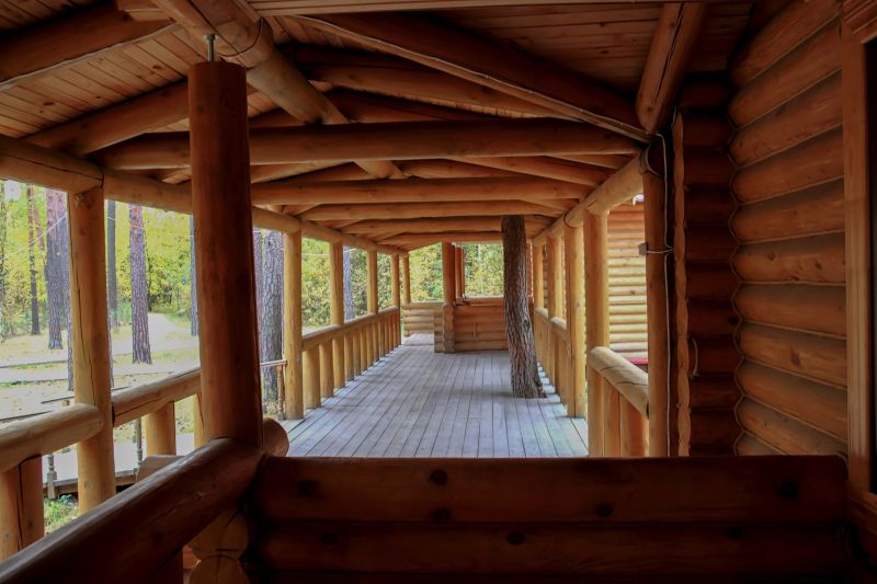 What To Expect During A Commercial Deck Or Porch Building Project